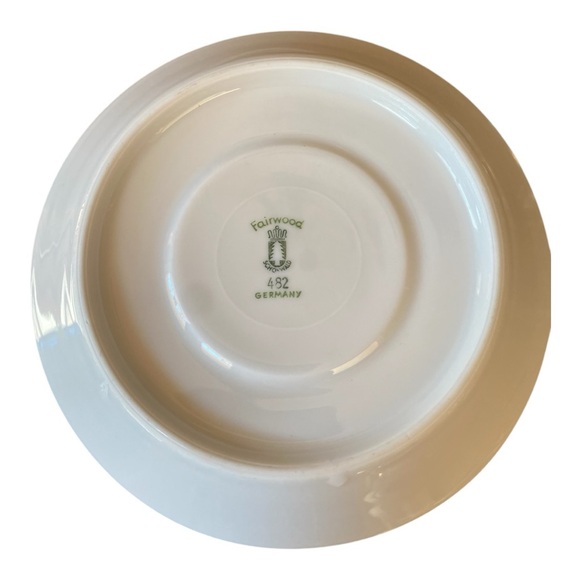 Fairwood Schonwald Germany cup with attached saucer. Excellent condition - Picture 5 of 6